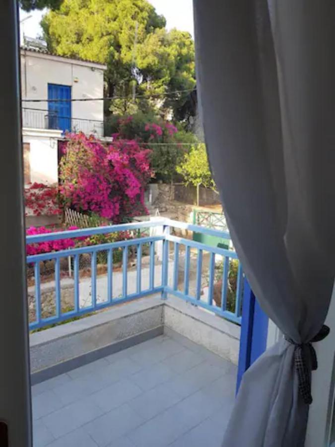 Rigos House At Askeli Beach, Poros Island Villa Poros Town Exterior foto