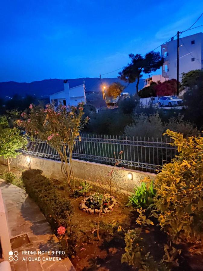 Rigos House At Askeli Beach, Poros Island Villa Poros Town Exterior foto
